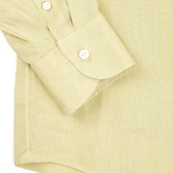 CAMICIA IN LINO VERDE CHIARO Con bottoni in madreperla